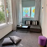 56 Luxury 4*