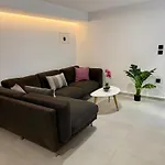 56 Luxury Lägenhetshotell 4*