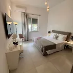 56 Luxury 4*