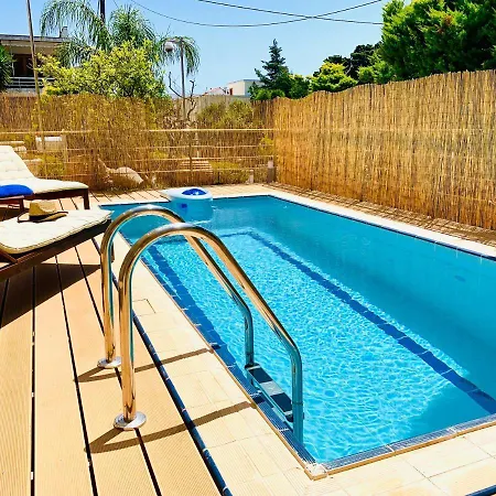 56 Luxury Aparthotel