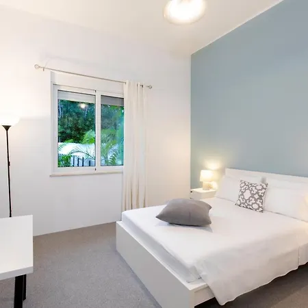 56 Luxury Aparthotel 4*