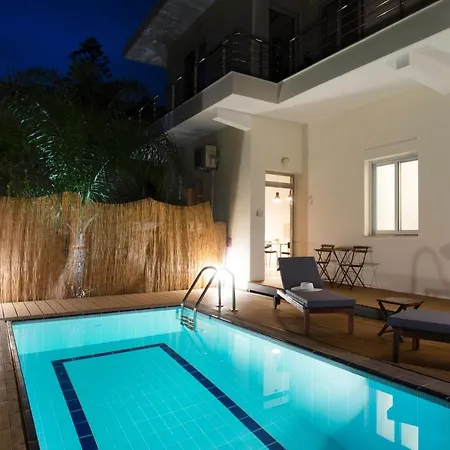 56 Luxury Апарт-отель