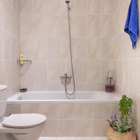 56 Luxury Apartmanhotel
