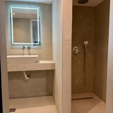 Апарт-отель 56 Luxury