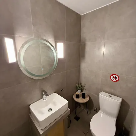 56 Luxury Apartmanhotel 4*