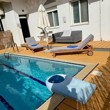 56 Luxury 4*