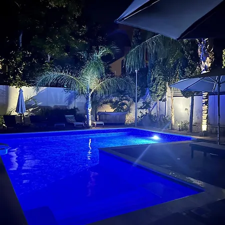 56 Luxury 4*